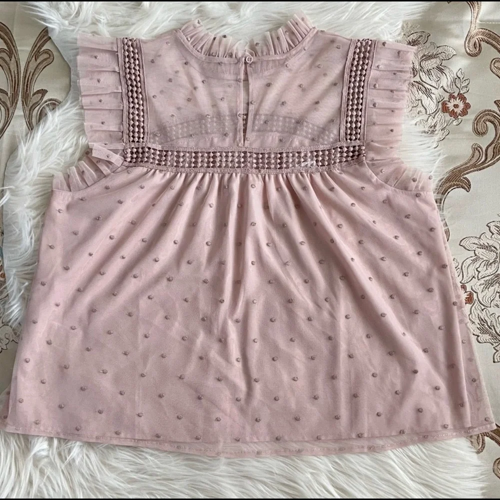 BB Dakota Women’s Sleeveless Roslyn Embroidered Dotted Mesh Pink Top EUC Size S - Picture 2 of 9